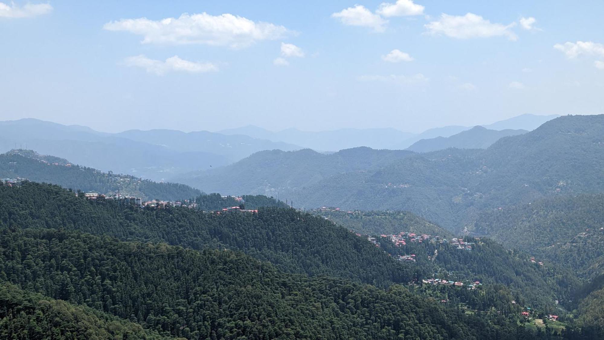 The Thistle Lodge Shimla Exterior photo