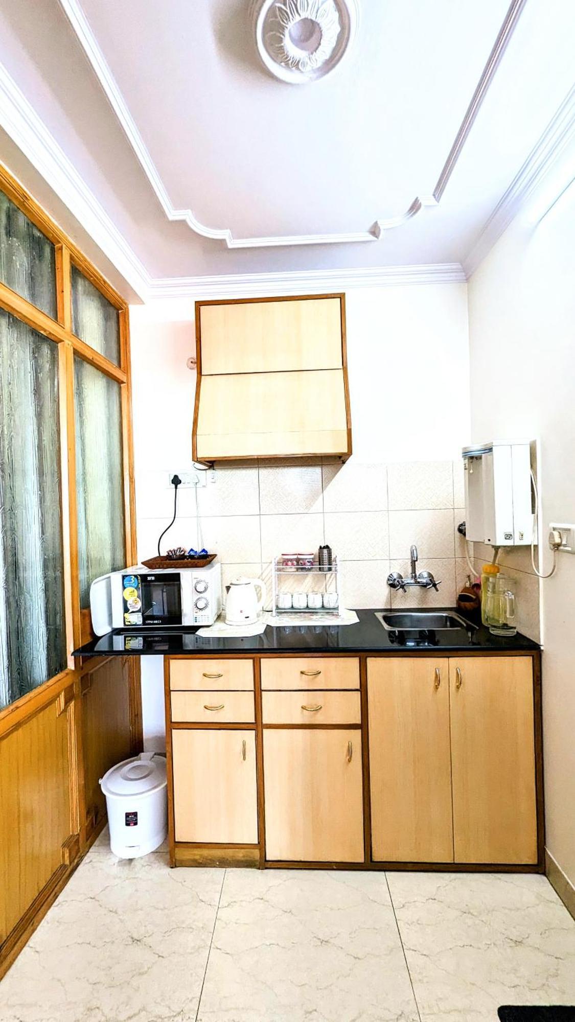 The Thistle Lodge Shimla Exterior photo