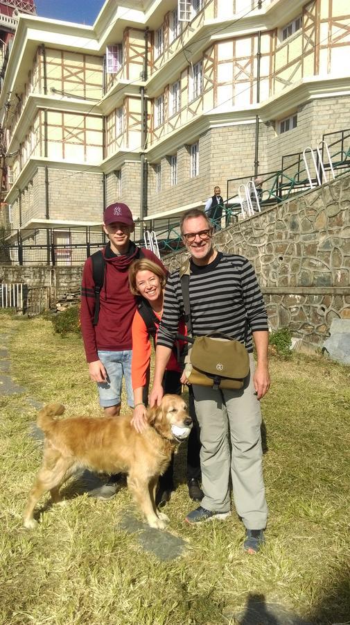 The Thistle Lodge Shimla Exterior photo