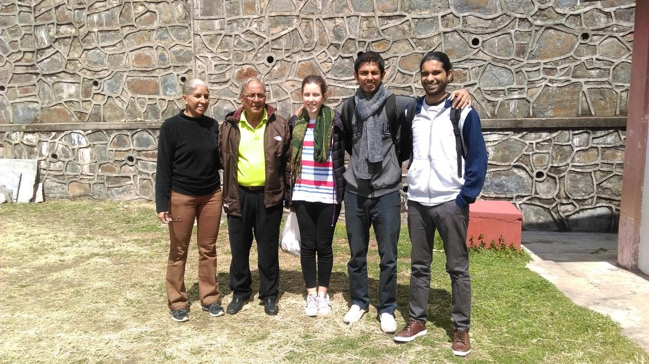 The Thistle Lodge Shimla Exterior photo